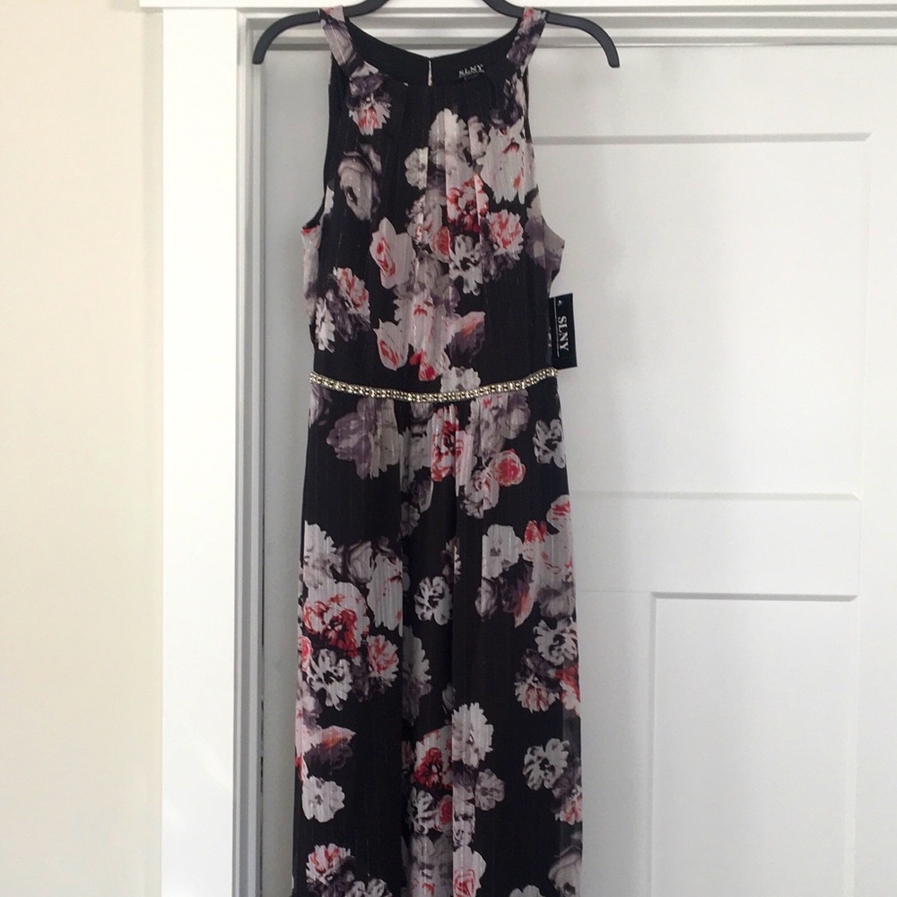 NWT SLNY maxi dress
